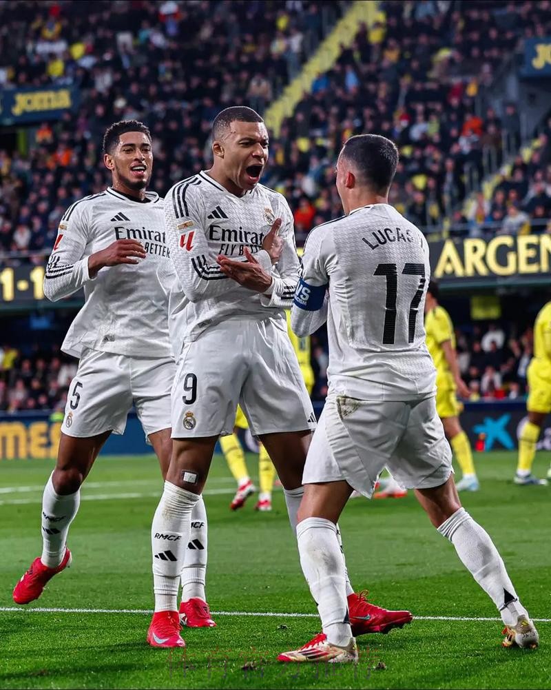 科贝:皇马高层对球队近期战绩愈发担忧和疑虑 科贝:皇马高层对球队近期战绩愈发担忧和疑虑